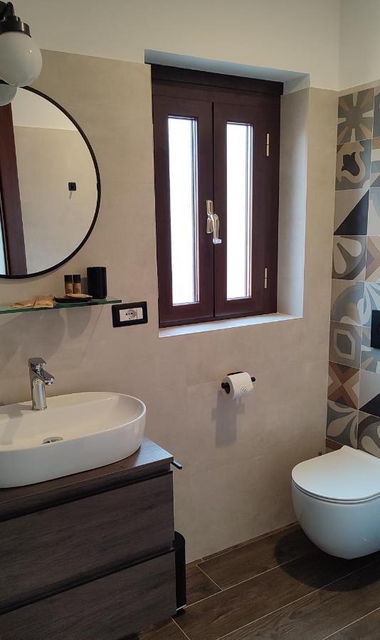L'OLIVA CONTESA - alloggio turistico - la NERA Gaeta Esterno foto